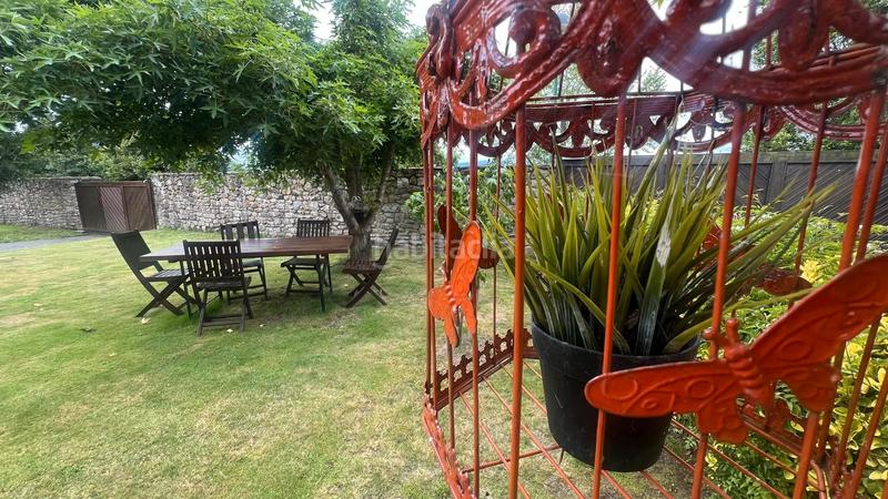 Foto 07ff8268-ea17-4ca5-8470-9eb7548ee9b1. Chalet impecable chalet individual con terreno en la zona cantabria en Suances