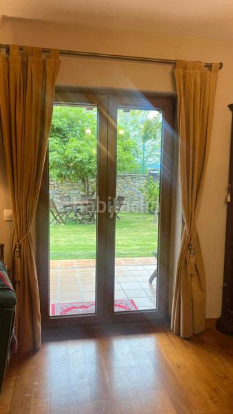 Foto 68c7d614-38f0-48f0-9125-4974e46a9761. Chalet impecable chalet individual con terreno en la zona cantabria en Suances