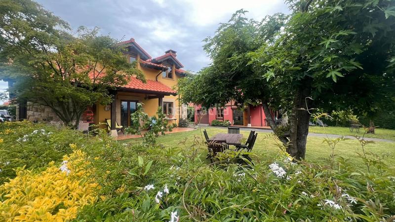 Foto 707c3059-8715-4d0e-a291-feccaf784923. Chalet impecable chalet individual con terreno en la zona cantabria en Suances
