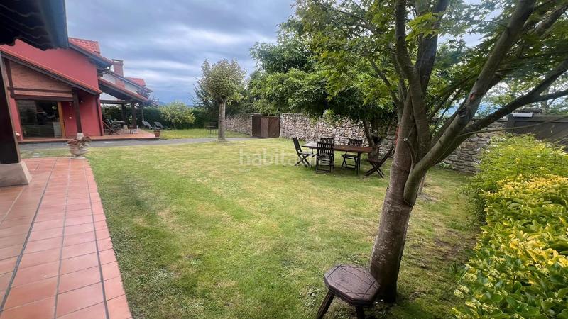 Foto b249c94c-c67f-421b-88ae-95c7e9a62d94. Chalet impecable chalet individual con terreno en la zona cantabria en Suances