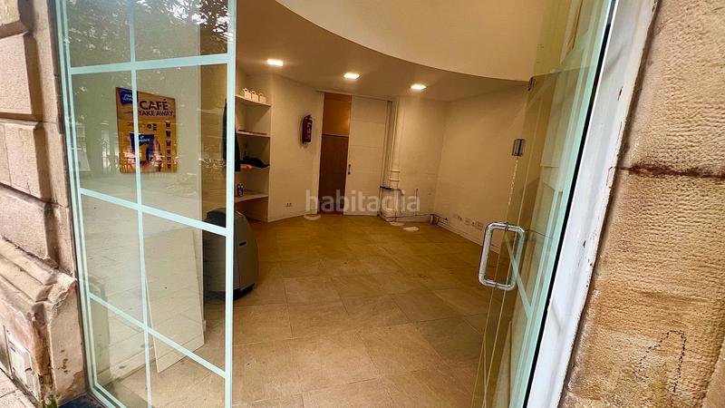 Foto 2a8df4e5-410c-43d8-aea5-aabbd32a5e6f. Lloguer local comercial a bulevar luciano demetrio herrero 5 a Torrelavega