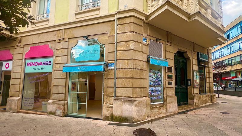 Foto 93970dad-3766-4c8e-b5b0-57b8cdefe0bd. Lloguer local comercial a bulevar luciano demetrio herrero 5 a Torrelavega