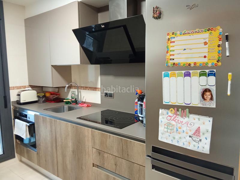 Foto 4ed80205-9297-41be-892e-8c4c8f5a8b23. Duplex avec chauffage parking dans Inmobiliaria - Barreda Torrelavega