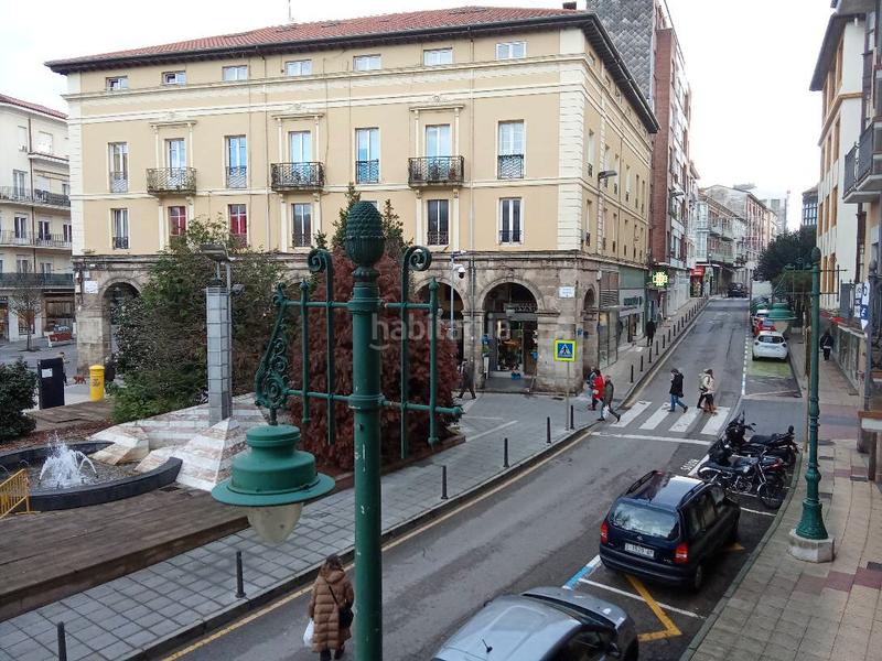 Foto c93f6695-b935-451e-ad49-48d2a8733990. Appartamento con riscaldamento in Centro Torrelavega