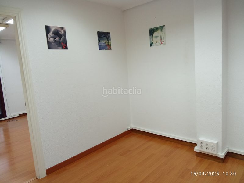 Foto 29af8976-8e1b-47c9-a35c-49e1f45d7914. Local comercial a Centro Torrelavega