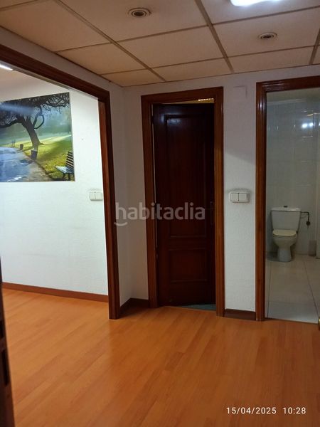 Foto cde99ce9-428b-40b7-afdb-c2e97fb30df1. Local comercial a Centro Torrelavega