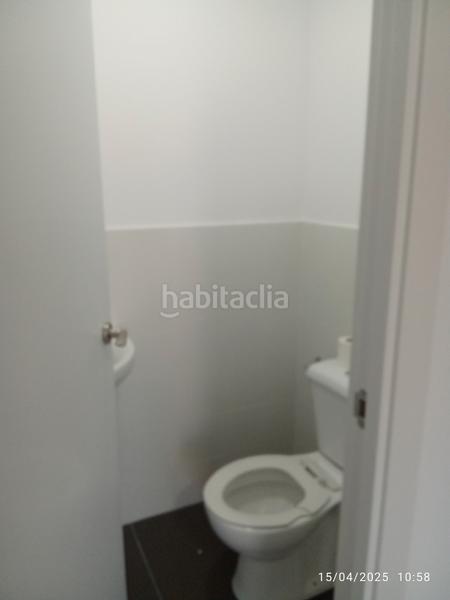 Foto 42fe713c-3aaa-47f0-9876-bb43272b2497. Business premise in avenida de joaquin fernandez vallejo 29 in Torrelavega