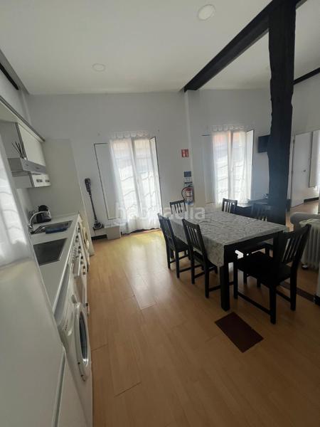 Foto fe6cb425-ef0b-4f96-bace-90fd6f04fa0f. Location appartement avec chauffage dans Centro Torrelavega