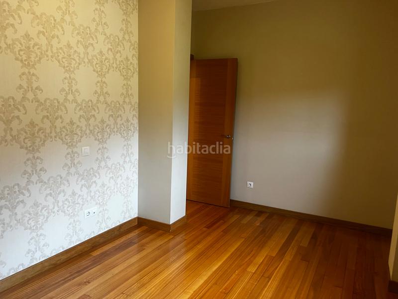 Foto 1abfcbfa-84b1-4836-a5d4-dee0d93ccff2. Casa bifamiliare con riscaldamento parcheggio in Polanco