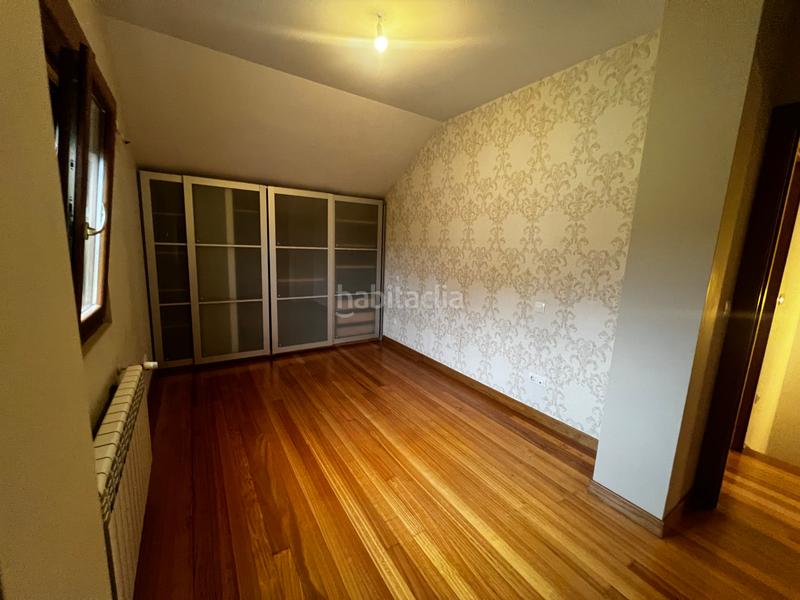 Foto 706ea9f6-dd1a-47c2-939d-f6afb4eb6743. Casa bifamiliare con riscaldamento parcheggio in Polanco