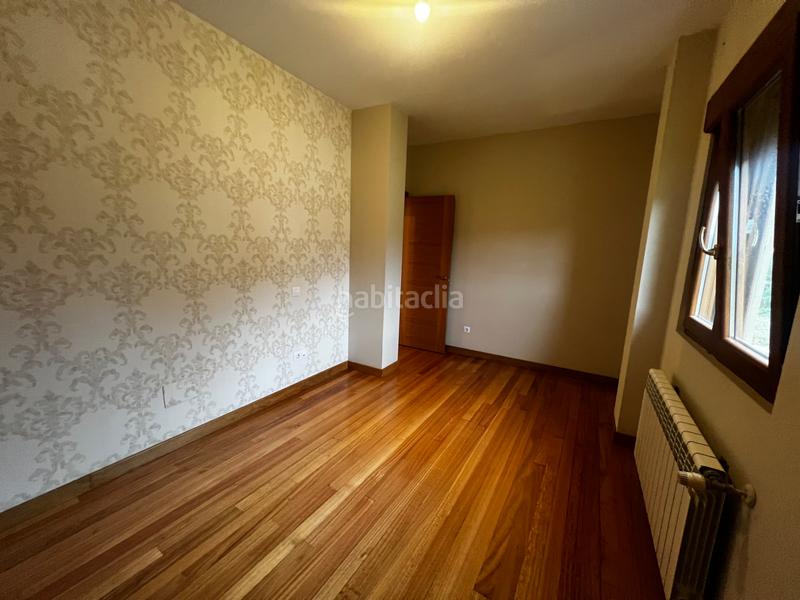 Foto a44ec3cf-d91f-4d87-ac1e-779f1c45718e. Casa bifamiliare con riscaldamento parcheggio in Polanco