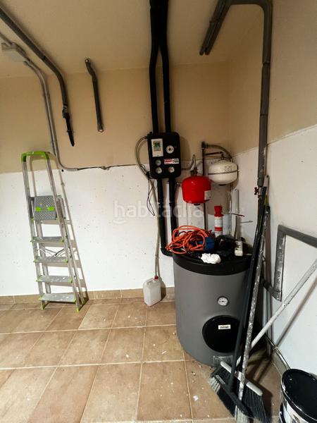 Foto e56a0626-455e-4111-a89d-105831ed6b6d. Casa bifamiliare con riscaldamento parcheggio in Polanco