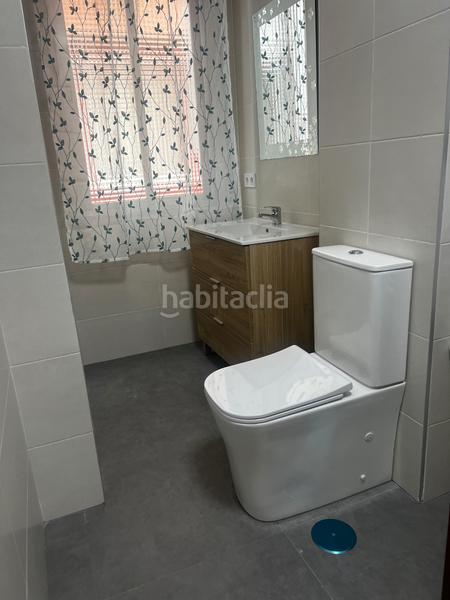 Foto 05508db4-5efa-4d1a-b5e2-9a333f051f3c. Alquiler piso en plaza covadonga 6 alquiler vivienda 3 dormitorios para profesores y sanitarios en Torrelavega