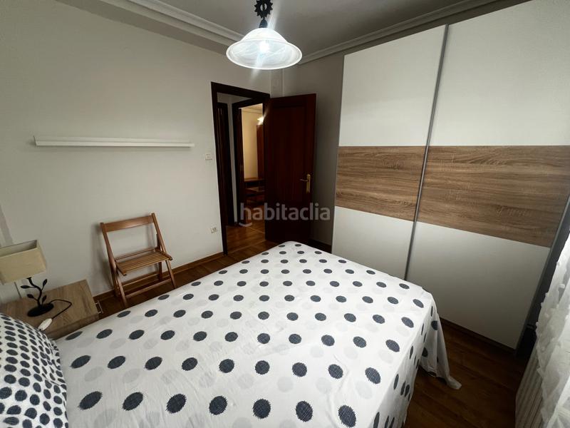 Foto 298481a6-65a9-490c-b67c-c862c4df57fc. Alquiler piso en plaza covadonga 6 alquiler vivienda 3 dormitorios para profesores y sanitarios en Torrelavega