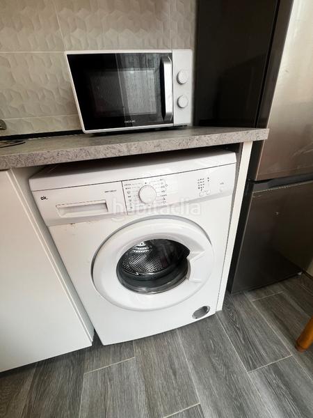 Foto 86f194a5-d246-4291-a4b3-81b7839a5c5c. Alquiler piso en plaza covadonga 6 alquiler vivienda 3 dormitorios para profesores y sanitarios en Torrelavega