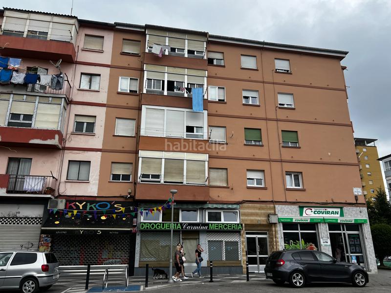 Foto 89a7afb4-fbed-460a-b71c-33744a0742f3. Alquiler piso en plaza covadonga 6 alquiler vivienda 3 dormitorios para profesores y sanitarios en Torrelavega