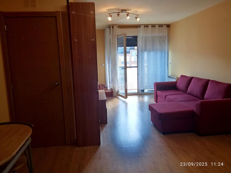 Foto 3d8a78cf-22e3-45a5-a9cc-38bf695444e8. Duplex in calle de emilio de mier 1 in Sierrapando Torrelavega