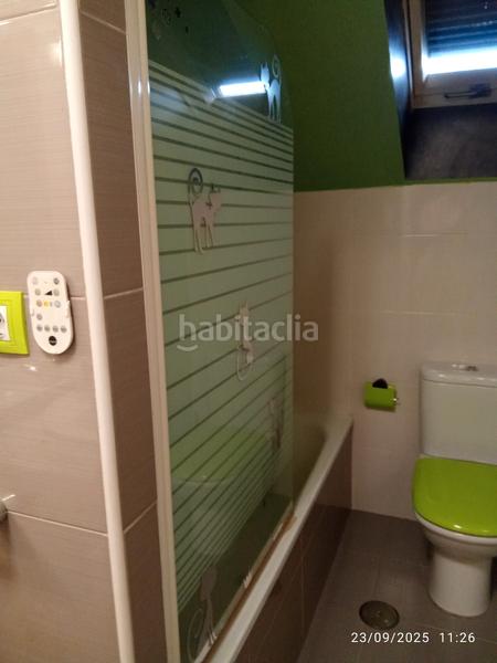 Foto 75a8640c-d4aa-4b98-aadb-a94bd73682d0. Duplex in calle de emilio de mier 1 in Sierrapando Torrelavega