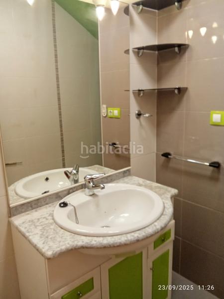 Foto 8c57077d-d971-4523-8c23-33978a6c70c5. Duplex in calle de emilio de mier 1 in Sierrapando Torrelavega