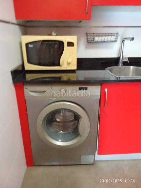 Foto b11b3ad2-d276-4c04-8e18-83356ec937e9. Duplex in calle de emilio de mier 1 in Sierrapando Torrelavega