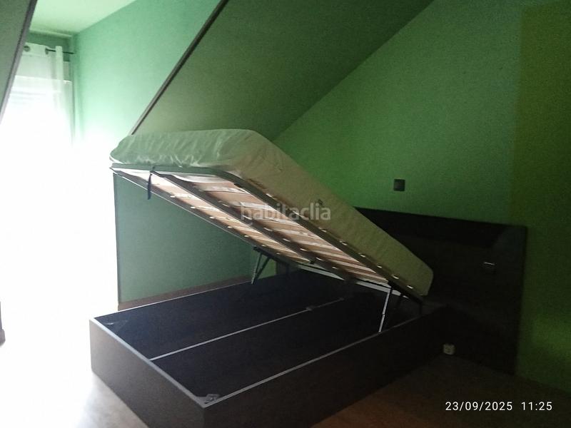 Foto bef7059b-c3a6-45ac-b64a-324d23f8d343. Duplex in calle de emilio de mier 1 in Sierrapando Torrelavega