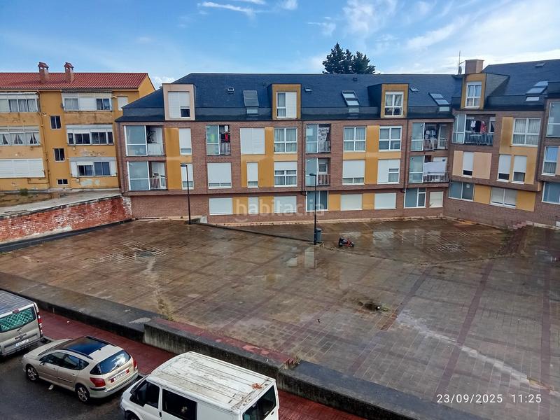 Foto e8a4f65f-8567-4e26-b64c-c58c51a46f90. Duplex in calle de emilio de mier 1 in Sierrapando Torrelavega