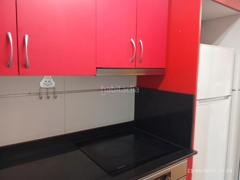 Foto f8400f14-ca0a-4440-b575-7b0c5283cd8f. Duplex in calle de emilio de mier 1 in Sierrapando Torrelavega