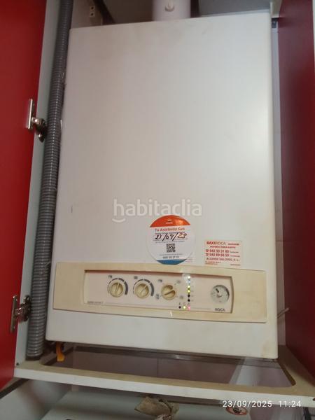 Foto f0b162f3-c24d-4151-a756-143fe868b600. Zweistöckige wohnung in calle de emilio de mier 1 in Torrelavega