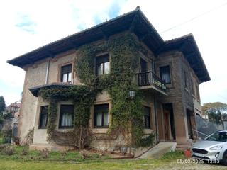 Casa pareada  Calle josé maría cabañas 9. Espectacular vivienda pareada en torrelavega