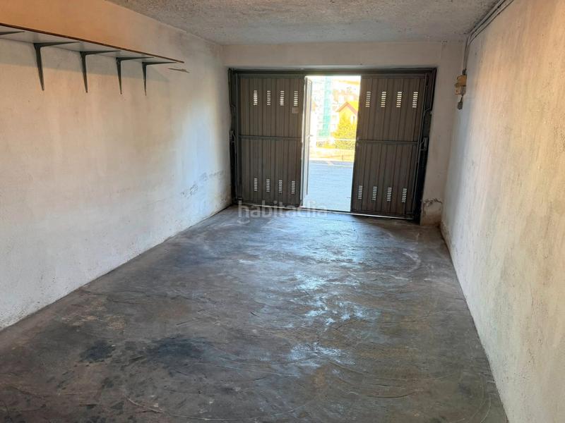 Foto 2401d13b-51bb-41f6-8238-34726f393879. Autoparkplatz in barrio miravalles 40a in Sierrapando Torrelavega