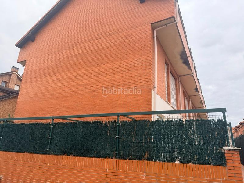 Foto 2a4f2d4c-bb9b-4184-93b0-b7d9956725af. Maison jumelée avec chauffage dans Tanos Torrelavega