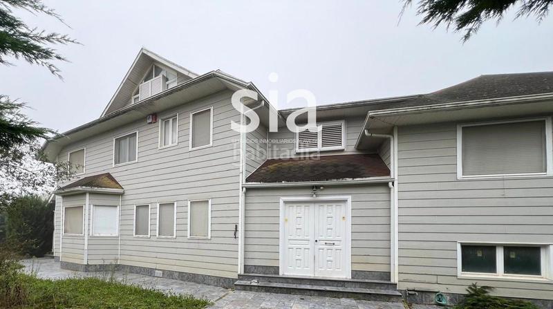 Foto fce3c290-136b-4c70-b702-e08f2865a761. Chalet con parcheggio in Zona Rural Este Vitoria - Gasteiz