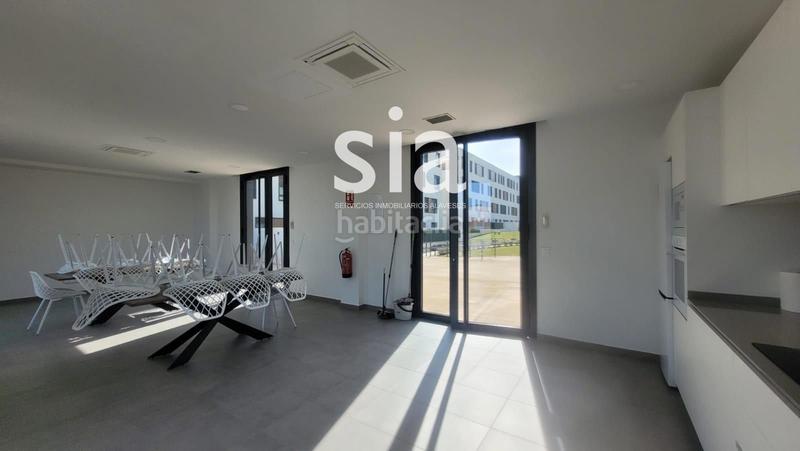 Foto 0a97dd13-70e8-428c-a2d0-f1e700fe7ce2. Flat with heating in Aretxabaleta Vitoria - Gasteiz