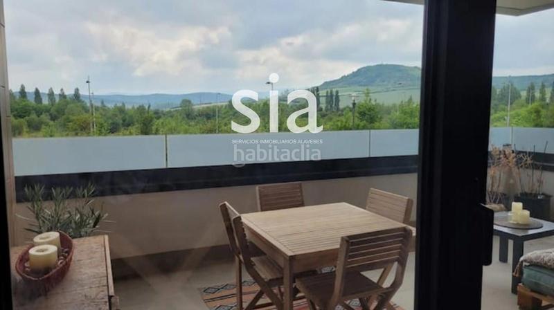 Foto 7d3c3a3e-b717-49de-857f-5c7ecb9eb18a. Flat with heating in Aretxabaleta Vitoria - Gasteiz