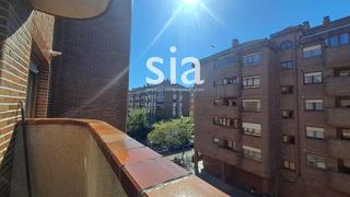 Etagenwohnung  Castillo lantaron. Exclusia sia vende piso en ariznabarra