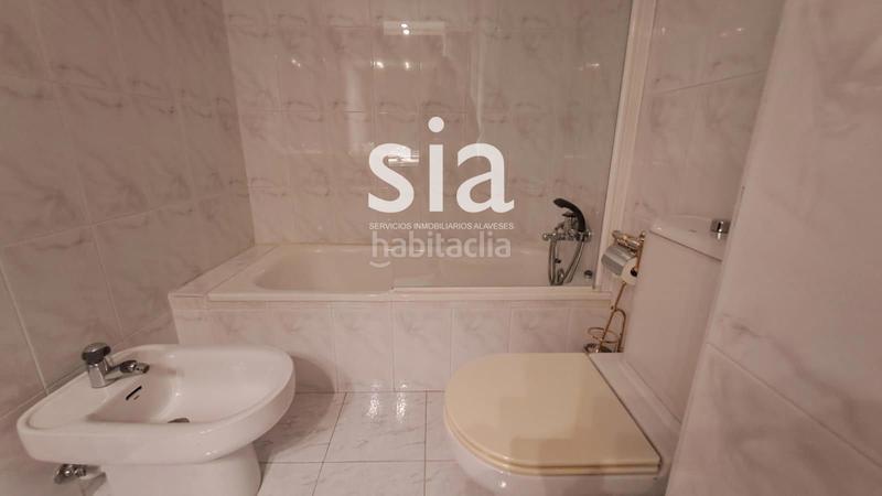 Foto 4e0adf56-a179-4a23-8148-1beeab0fdcc3. Appartement avec chauffage parking dans Ariznabarra Vitoria - Gasteiz
