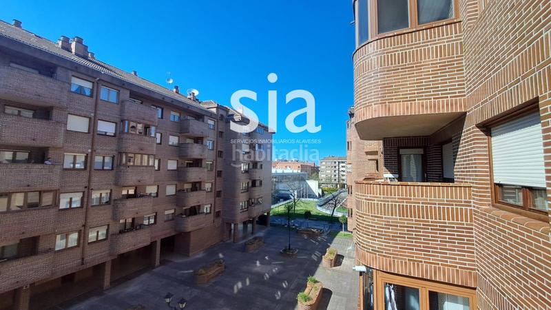 Foto 928569ad-749d-4340-a8ac-07c5ad8c3f63. Appartement avec chauffage parking dans Ariznabarra Vitoria - Gasteiz