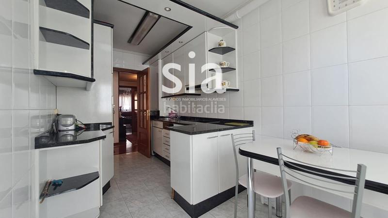 Foto d27f504e-ef85-400a-bc07-438344867675. Appartement avec chauffage parking dans Ariznabarra Vitoria - Gasteiz