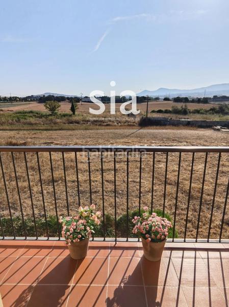 Foto 292a0651-77e4-4d4e-b254-7a05a88eadfa. Casa adosada exclusiva sia vende chalet adosado en nanclares de la oca en Iruña Oka / Iruña de Oca