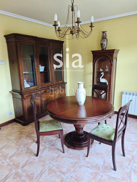 Foto f8e63652-6ef0-4725-a418-f228c960283c. Casa adosada exclusiva sia vende chalet adosado en nanclares de la oca en Iruña Oka / Iruña de Oca