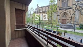 Appartement  Magdalena. Exclusiva sia vende piso enfrente de la catedral nueva