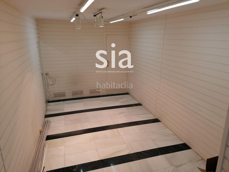 Foto 5777a962-9dcc-4537-9d21-1437f5513ea7. Lloguer local comercial a Ensanche Vitoria - Gasteiz