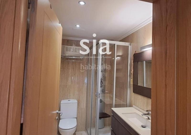 Foto 4284ec4f-8b5c-4be9-b92f-fb9840a6d53c. Alquiler piso exclusiva sia alquila piso en paseo de la música en Vitoria - Gasteiz