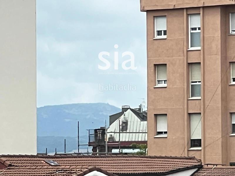 Foto b9a6b3b3-e5c3-4d53-9271-29a169518575. Attico con riscaldamento in Aranbizkarra Vitoria - Gasteiz