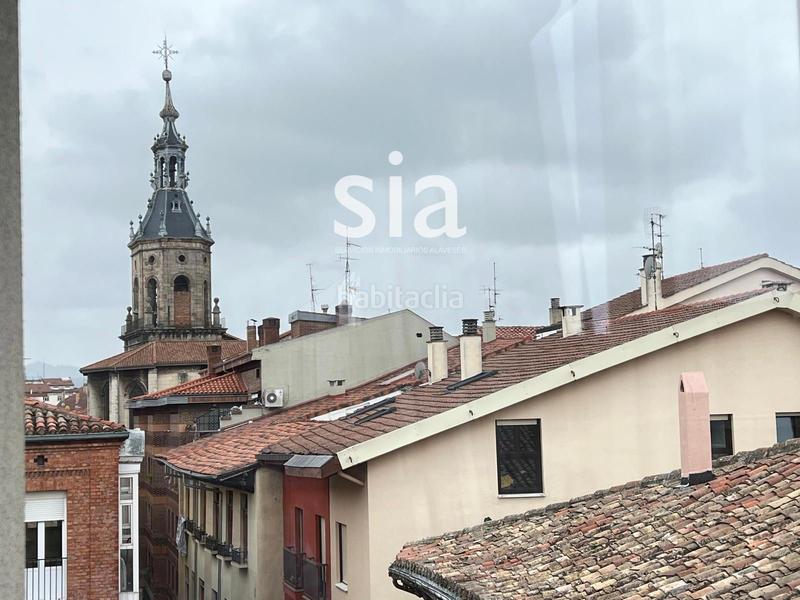 Foto 1c47fb85-c1c1-4cfd-a999-1519f674d37b. Piso exclusiva sia vende dúplex en el centro en Casco Viejo Vitoria - Gasteiz