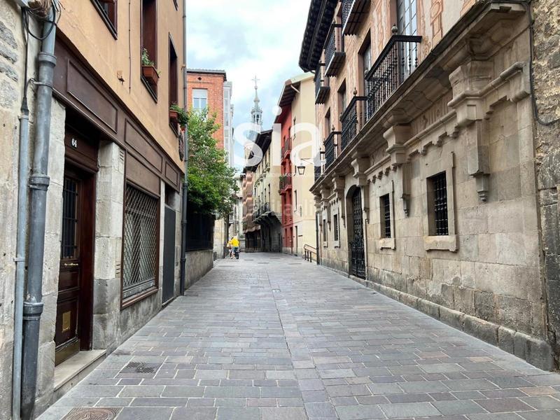 Foto 8257c13b-b031-454d-9e71-d982fbc6b61e. Piso exclusiva sia vende dúplex en el centro en Casco Viejo Vitoria - Gasteiz