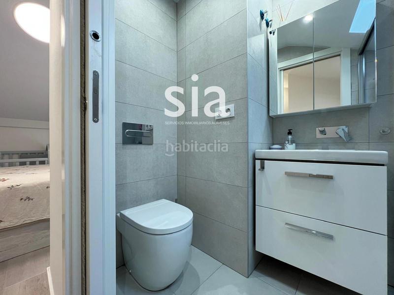 Foto e92b13c4-03da-4231-b493-a177d5935c3f. Piso exclusiva sia vende dúplex en el centro en Casco Viejo Vitoria - Gasteiz