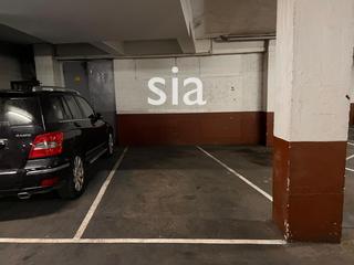 Autoparkplatz  Gorbea. Exclusiva sia vende plaza de garaje en calle gorbea