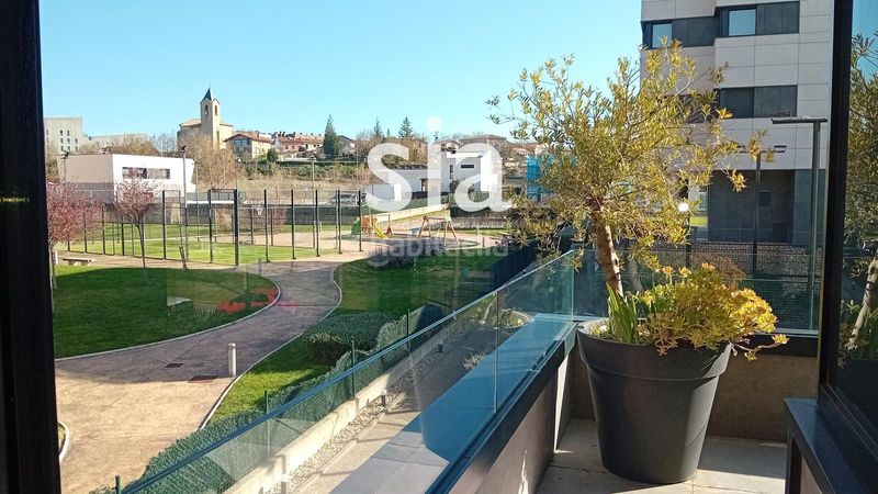 Foto 7565bb16-dbf9-4091-aeeb-540a6f7493a5. Piso exclusiva sia vende piso en zumabide en Aretxabaleta Vitoria - Gasteiz