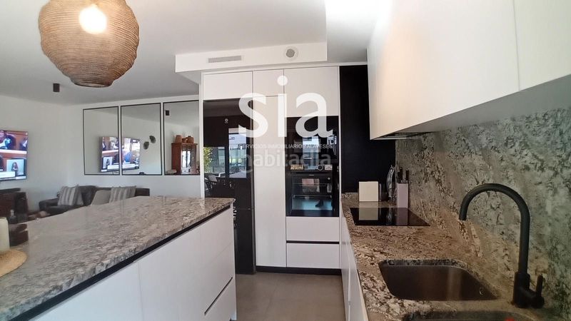 Foto 986247be-e3bf-444c-a126-e19718f06cf3. Piso exclusiva sia vende piso en zumabide en Aretxabaleta Vitoria - Gasteiz